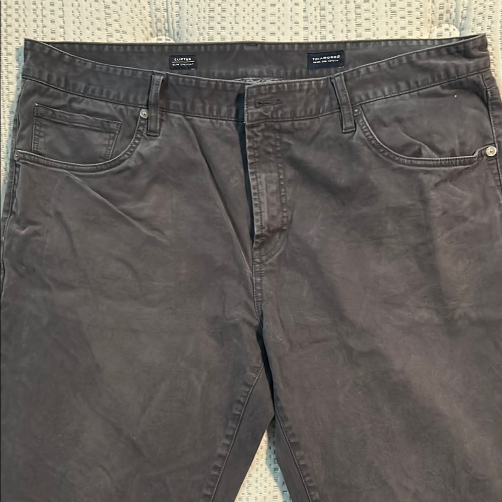 Men's Dark Gray Jeans